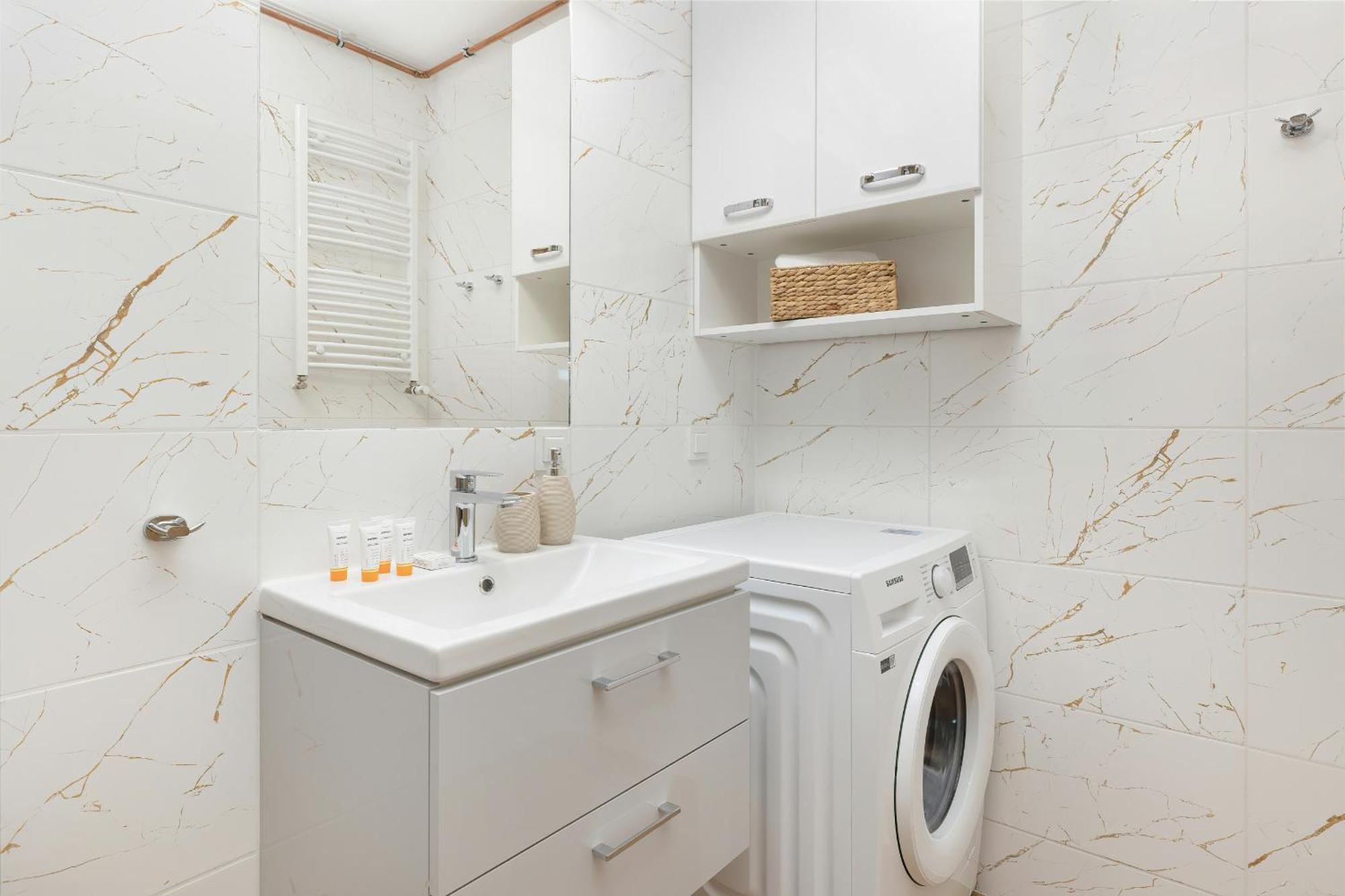 Nadmorski Apartament Z Parkingiem W Ustroniu Morskim By Noclegi Renters Устроне-Морске Экстерьер фото